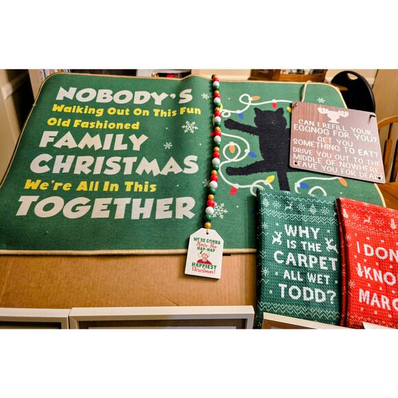 15-PC National Lampoon’s Christmas Vacation Decorating Set – Funny Holiday Decor - Picture 3 of 9